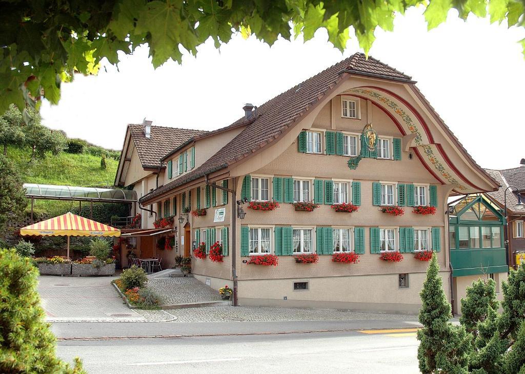 Gasthaus Engel Hasle Hasle  Экстерьер фото